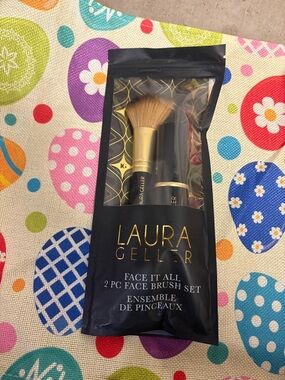 Laura Geller Black and Gold 2-Piece Face Brush Set
